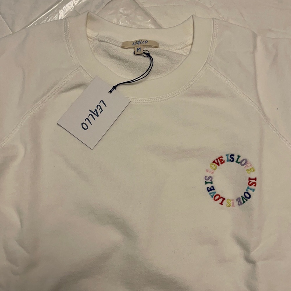 Women’s White Crewneck Sweatshirt